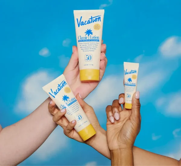 Mini Classic Lotion SPF 50 (Pack of 12) - Image 3