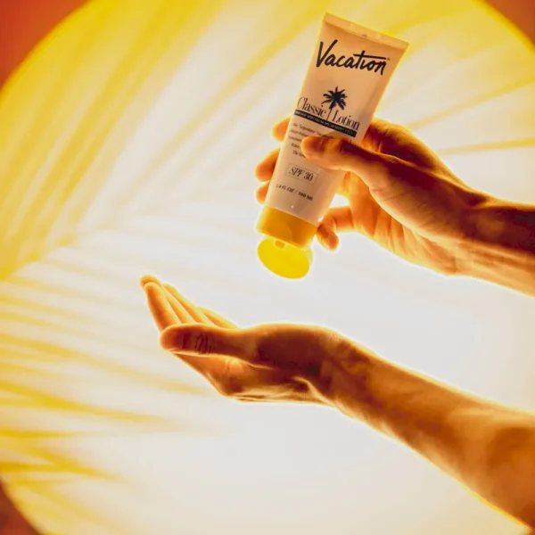 Classic Lotion SPF 30 - Image 3